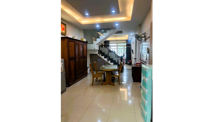 Cho thuê nhà 1T1L 3pn 140m2 đường số 12 Trường Thọ