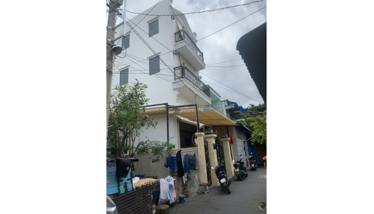 NHÀ ĐẸP ĐƯỜNG SỐ 8, PHƯỜNG LINH XUÂN , THỦ ĐỨC, NHỈNH HƠN 6 TỶ