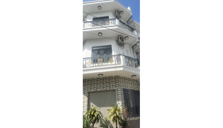 BIỆT THỰ 3 TẦNG LUNG LINH - MẶT TIỀN NGANG 12 MÉT - ĐƯỜNG XE TẢI THÔNG - HIỆP THÀNH CITY - GIÁP GÒ VẤP - NHỈNH 5 TỶ.
