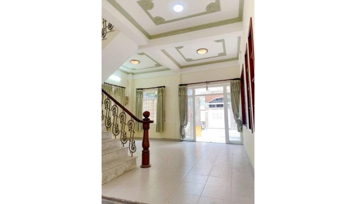 Nhà nguyên căn cho thuê góc 2 mặt tiền Trương Hoàng Thanh, Tân Bình - Gần Khu K300