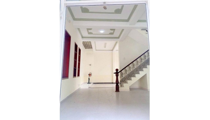 Nhà nguyên căn cho thuê góc 2 mặt tiền Trương Hoàng Thanh, Tân Bình - Gần Khu K300