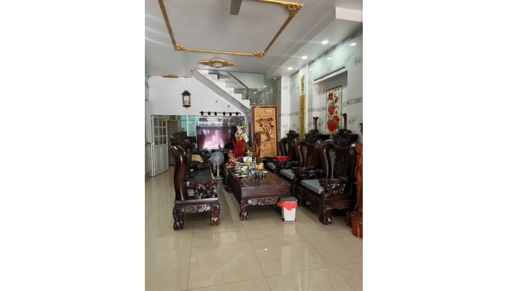 Bán nhà MẶT TIỀN NGUYỄN THỊ BÚP QUẬN 12, 13.9 tỷ -  chủ gấp bán lắm rồi