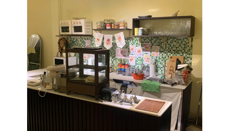 SANG QUÁN CAFE BIDA TẠI HÓC MÔN - HCM Sang giá rẻ bằng giá thanh lý đồ củ, quán có nhiều đồ có giá trị.