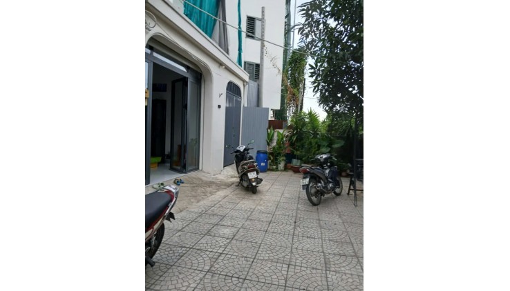 NHÀ ĐẸP THỦ ĐỨC, ĐƯỜNG ĐÌNH PHONG PHÚ, CHỈ 6,7 TỶ. CÒN THƯƠNG LƯỢNG