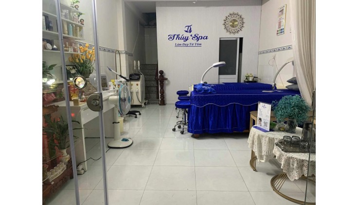 SANG QUÁN CAFE BIDA TẠI HÓC MÔN - HCM Sang giá rẻ bằng giá thanh lý đồ củ, quán có nhiều đồ có giá trị.