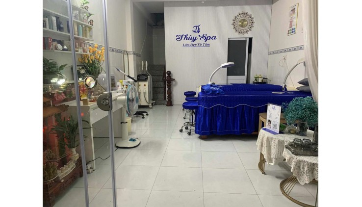 SANG QUÁN CAFE BIDA TẠI HÓC MÔN - HCM Sang giá rẻ bằng giá thanh lý đồ củ, quán có nhiều đồ có giá trị.