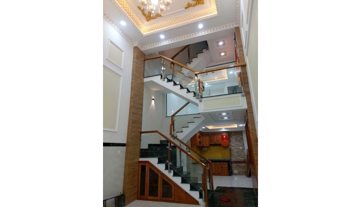 Siêu Phẩm nhà Đ số 4 Lê Văn Quới hẻm 5m sát mặt tiền 48m2 ,4 Tầng Nhỉnh 5 tỷ