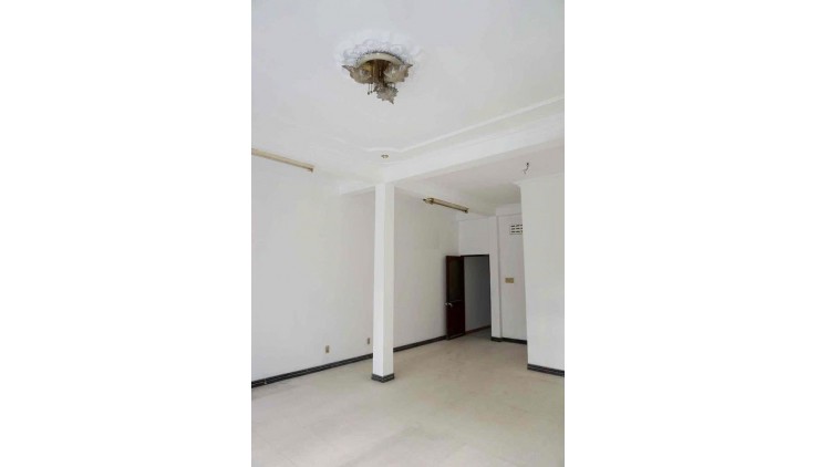 Nhà cho thuê MT Trần Quốc Hoàn, Tân Bình - 6PN, gần công viên Hoàng Văn Thụ