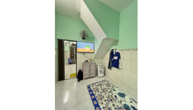 Bán nhà Nguyễn Cư trinh, P. Nguyễn Cư Trinh, Q1, 31m2, 2 tầng, Chỉ 4.3 tỷ TL
