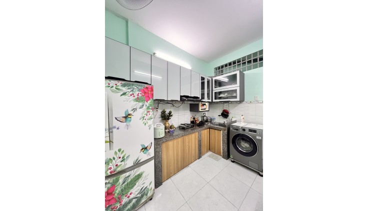 Bán nhà Nguyễn Cư trinh, P. Nguyễn Cư Trinh, Q1, 31m2, 2 tầng, Chỉ 4.3 tỷ TL
