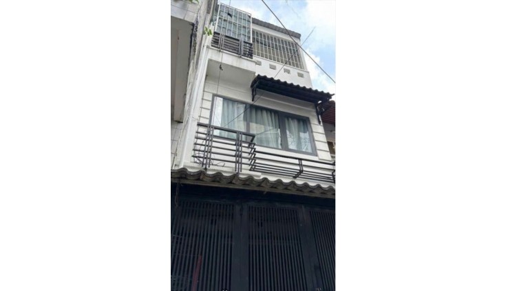 Bán Nhà Hẻm 3m Đường Bùi Thị Xuân,Tân Bình,DT 40m2, 3 Tầng, 3PN.