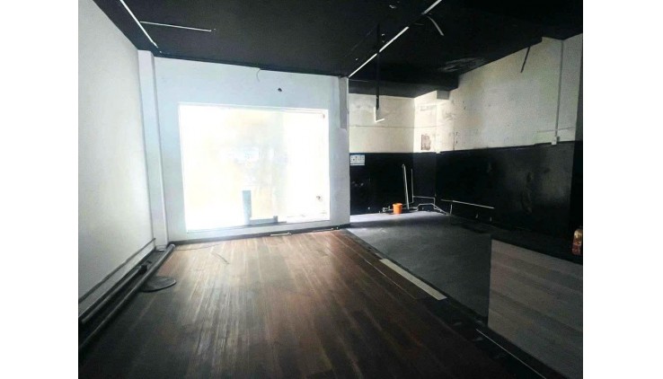 Nhà nguyên căn cho thuê Đường Hoa, Phú Nhuận - Vị trí đắc địa, thiết kế hiện đại