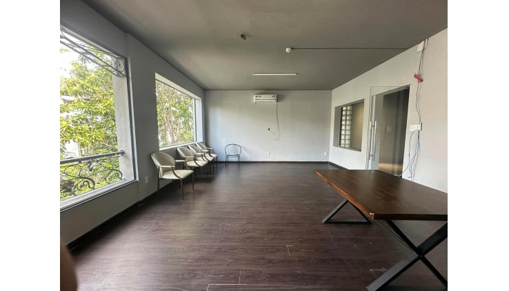 Nhà nguyên căn cho thuê Đường Hoa, Phú Nhuận - Vị trí đắc địa, thiết kế hiện đại