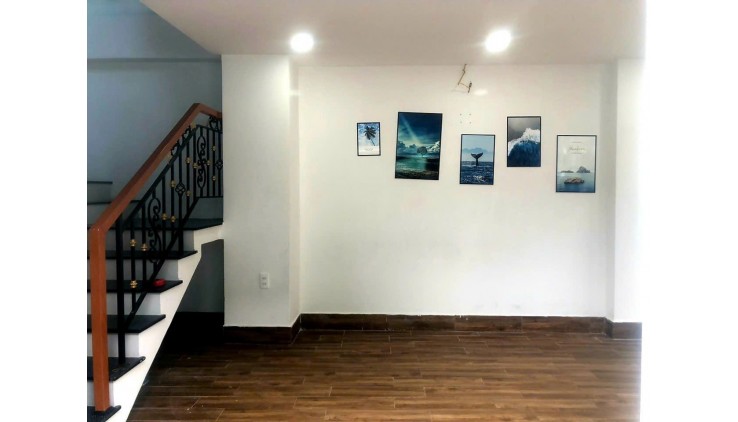 Bá nhà Gò vấp-Nguyễn Tư giản (4.6*11.5m),-5 Tầng, hẻm xe tải, cách mặt tiền 10m, 5.8Tỷ