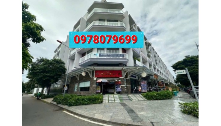 Siêu vị trí vạn phúc city, 1 hầm, 5 tầng, dtsd 1009m, thu nhập 1.6 tỷ/ năm. giá 58 tỷ. bớt lộc.