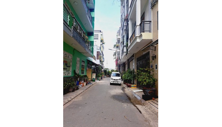 Bán Gấp nhà Đ số 7 gần AEON Tân Phú hẻm nhựa 7m khu nhà lầu 54m2 ,4 Tầng Nhỉnh 4 tỷ