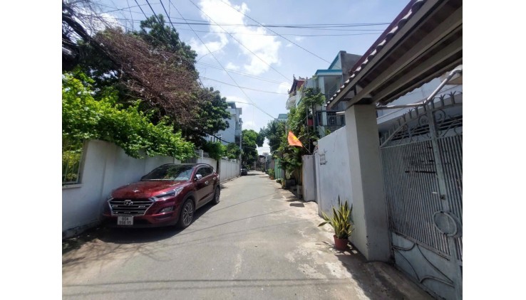 Giá Sốc, Sát Đại Học Ngân Hàng,Thủ Đức, Nhà Mới Ở ngay, Dts 155m2, hẻm 4m, chỉ 6.25 tỷ