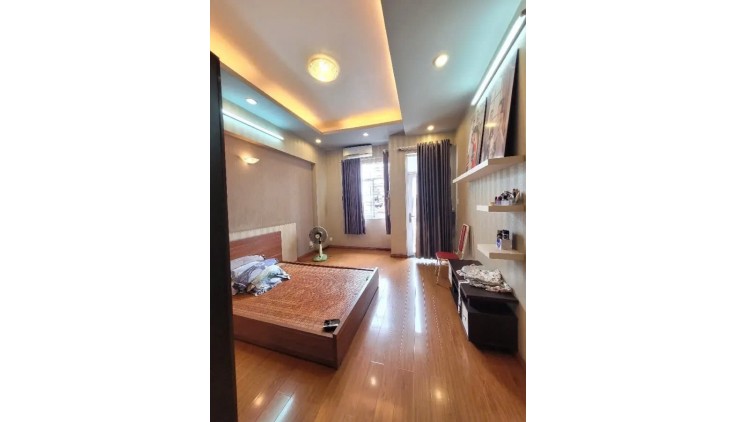 NHÀ Ở BA VÂN (KHU VIP BÀU CAT) PHƯỜNG 14 TÂN BÌNH