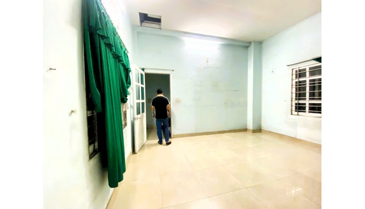 Cho thuê nhà 1T2L 6*15 mặt tiền đường Đặng Văn Bi Bình Thọ