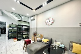N02 - NHÀ Bán Hẻm 117X/ PHÚ NHUẬN -  TRƯỜNG SA - 61M2  - 30M RA MẶT TIỀN - 7.8 TỶ.