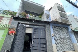 Chủ ngộp bank bán gấp- nhà HXH thông Bình Long 55m2. 2 tầng ST chỉ 5 tỷ xx TL