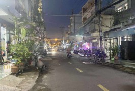 Bán gấp mặt tiền kinh doanh đường Ba Đình 42m2 nhỉnh 7 tỷ