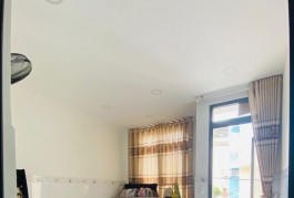 Bán nhà sát mặt tiền Lê Văn Thọ, Gò Vấp,4x10, nở hậu, 2 tầng, 2pn, NHỈNH 2 TỶ