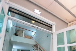 Ngay Lottte Mart  - Hẻm 3m - DT 3.5 x 10 - BTCT 4 Tầng