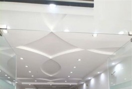 Cho thuê nhà nguyên căn mặt tiền đường CMT8, Phường 7, Tân Bình