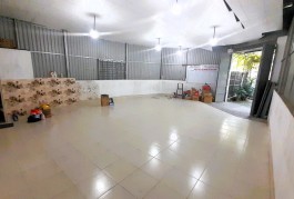 Cho thuê mặt bằng 100m2 đường Kha Vạn Cân Linh Đông