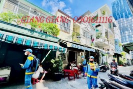 BÁN NHÀ 3 MẶT TIỀN HẺM XE HƠI ĐƯỜNG VĨNH KHÁNH QUẬN 4 - GIANG GIANG:0901611116