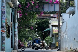 Hàng Thơm nhà Lô Tư Gò Xoài ngay chợ Gò Xoài hẻm 6m thông sát mặt tiền 48m2 ,2 Tầng 4 tỷ