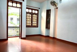 Cho thuê nhà nguyên căn hẻm xe hơi đường Cộng Hòa, Phường 4, Tân Bình