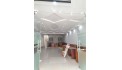 Cho thuê nhà nguyên căn mặt tiền đường CMT8, Phường 7, Tân Bình