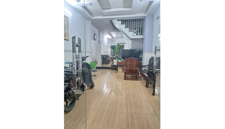 Nhà Trường Thọ 2 mặt tiền hẻm xe tải- 95 m2 - 3 Tầng - Chỉ nhỉnh 7Tỷ
