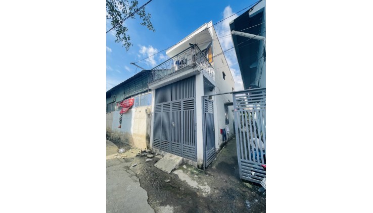 LINH XUÂN BÁN ĐẤT TẶNG NHÀ 2 TẦNG + 3 PHÒNG TRỌ - HẺM XE HƠI - 80M2 - CHỈ 4.2 TỶ. (TL)