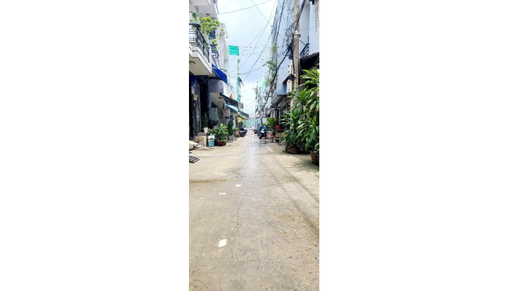 Bán Nhà Nguyễn Quý Yêm, P.An Lạc, Quận Bình Tân. DT 50m2 x 2 tầng (4 x 13). Giá 4.25 Tỷ TL.