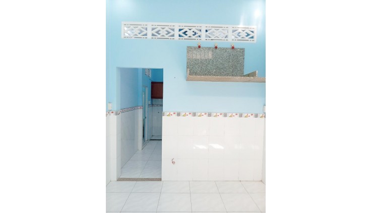 Bán Nhà Hồng Bàng, Phường 12, Quận 6. DT 30m2 x 2 tầng (3.3 x 9). Giá 3.75 tỷ TL.