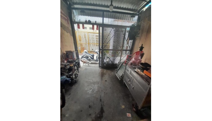 Bán Nhà Phùng Tá Chu, Phường An Lạc A, Bình Tân.DT 66m2 x 1 tầng (3.3 x 20). Giá 5.3 tỷ TL
