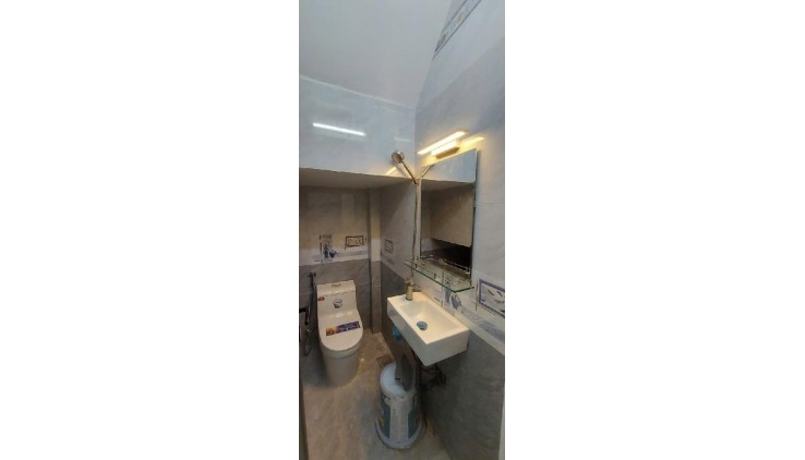 Bán Nhà Đường Vành Đai, Phường 10 , Quận 6 . DT 30m2 x 4 tầng (3 x 10). Giá 5.79 tỷ TL.
