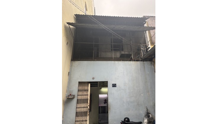 Bán Nhà Hậu Giang, Phường 6, Quận 6. DT 40m2 x 2 tầng (4.5 x 9). Giá 4.15 Tỷ TL.