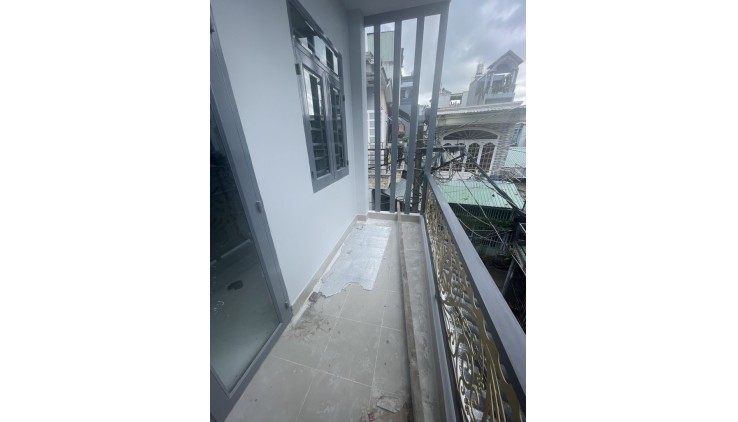 Bán Nhà Tỉnh Lộ 10, Phường Bình Trị Đông. Bình Tân.DT 40m2 x 2 tầng (4 x 10).Giá 2.95 tỷ TL.