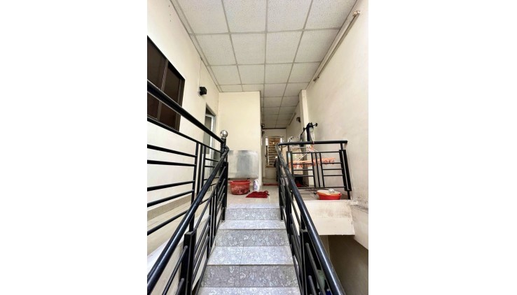 Bán Nhà Nguyễn Văn Luông, Phường 12, Quận 6. DT 43m2 x 3 tầng (5 x 9). Giá 5.35 tỷ TL.