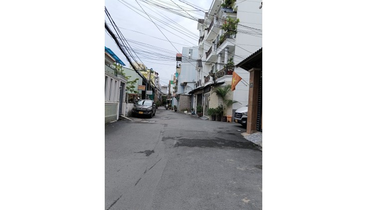 BÁN NHÀ CHÍNH CHỦ - HXH - 40M2 - 2 TẦNG - PHƯỜNG 8 - QUANG TRUNG - GÒ VẤP. GIÁ : 4,2 TỶ.