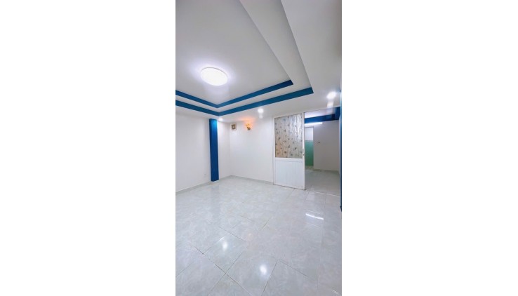 HẺM XE HƠI THÔNG , P3Q8- NHÀ MỚI- 44M2 (4 X 11 ) 4 TẦNG BTCT NGANG 4M - NỞ HẬU – CHỈ 6.X TỶ, SÁT NGAY CẦU CHỮ Y ĐẮC ĐỊA,
