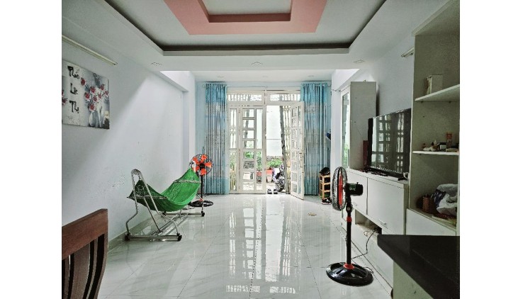 TRUNG TÂM PHÚ NHUẬN 1 TRỆT 1 LẦU, HIỆN TẠI ĐANG CHO THUÊ 20TR/ THÁNG ĐẦU TƯ KINH DOANH QUÁ TỐT 6ty5, GẦN PHAN XÍCH LONG