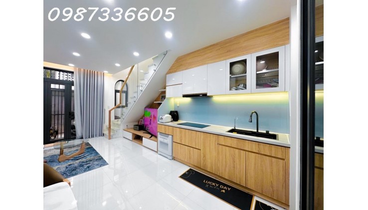 CĂN DUY NH.ẤT NHÀ HẺM XE HƠI TRÁNH - GẦN NGAY CHÂN CẦU RẠCH CHIẾC, NỘI THẤT HIỆN ĐẠI CHỈ 6,X TỶ