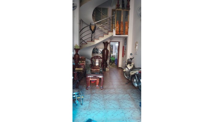 Bán nhà Hẻm 6m Lý Thường Kiệt, gần chợ Vải Tân Bình, DT: 3.6x17m, 5T - 5PN, 8 tỷ.