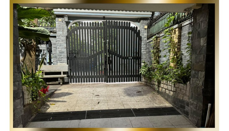 Cho thuê BIỆT THỰ hợp làm VĂN PHÒNG, Ngay UBND Q12, có HẦM, HXH đậu đỗ vô tư
