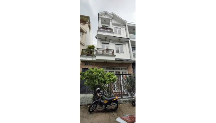 [NHÀ ĐẸP KHU DÂN CƯ NGUYỄN BÌNH] - NHÀ 3 TẦNG - TẶNG NỘI THẤT GỖ QUÝ - ĐƯỜNG NGUYỄN BÌNH